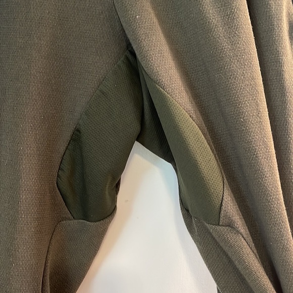 Adidas Medium olive green detailed joggers - Picture 6 of 7